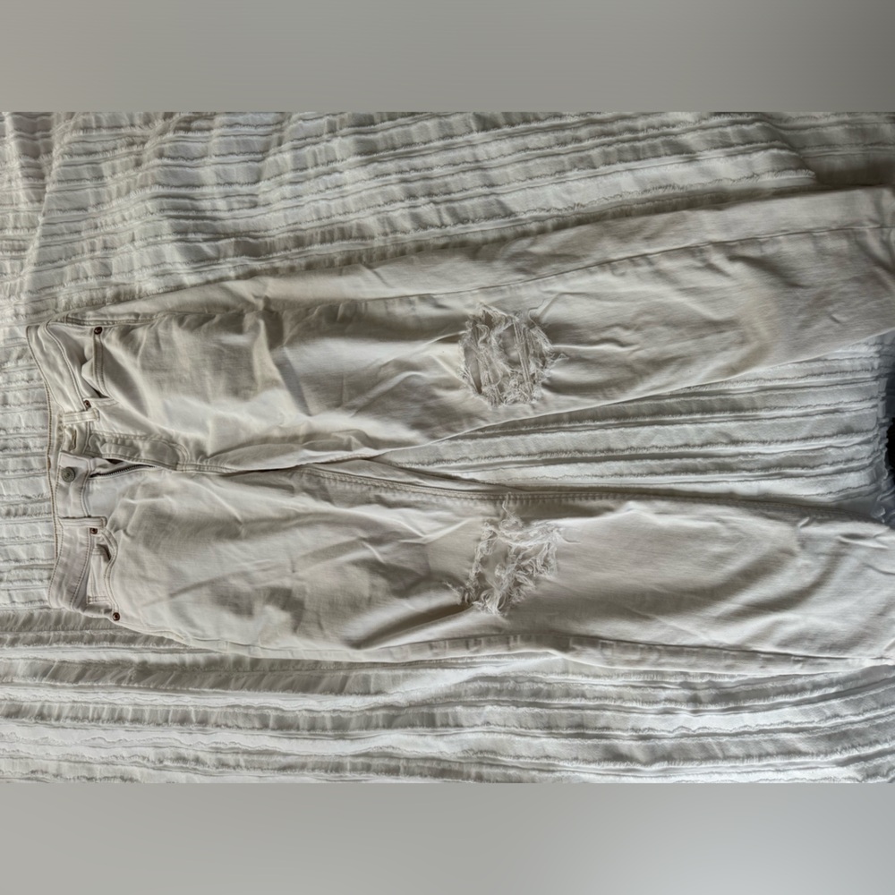 White American eagle jeans size 2 regular